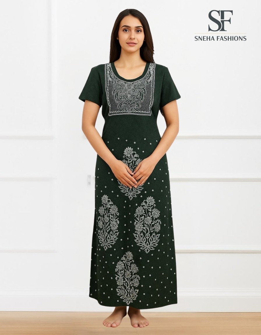 White Floral Pattern Nightdress